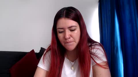 evilheart_69 online show from December 15, 6:01 pm