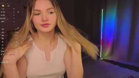 Evelyn online show from November 29, 11:57 am