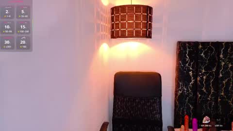 evvaa_moon online show from April 29, 12:31 pm