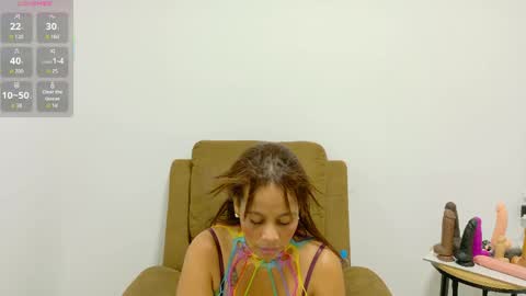 Snapshot of evvaa_moon chatting on May 14, 12:56 pm evvaa_moon online show from May 14, 12:56 pm