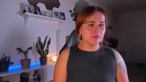 EVY online show from February 5, 12:26 am