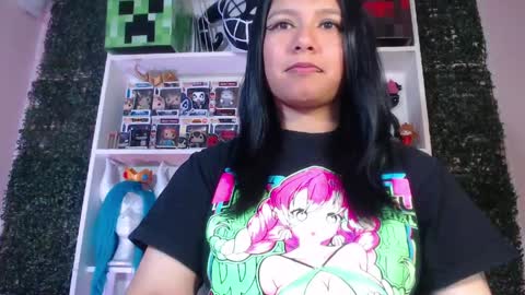 Im Evy online show from June 4, 3:51 pm