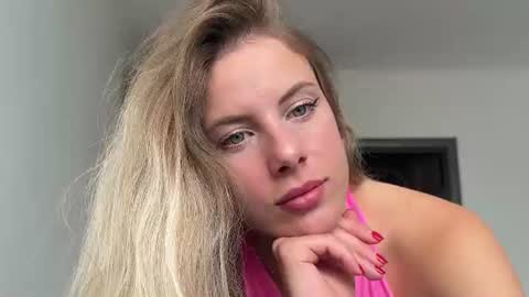 Evy online show from July 29, 12:14 pm