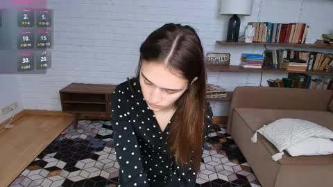 Snapshot of excellent_vibe chatting on May 15, 9:22 pm Ann online show from May 15, 9:22 pm