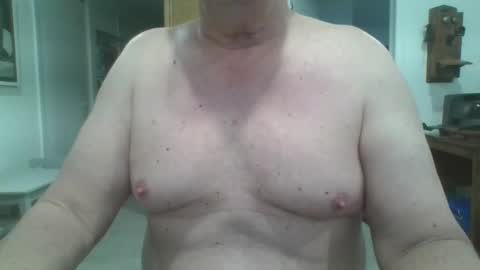 Snapshot of excitacbleguy9 chatting on February 2, 8:19 pm was excitablyguy hacked online show from February 2, 8:19 pm