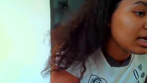 courtney online show from June 12, 5:28 am