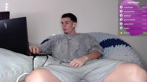 Exi111 online show from January 14, 5:18 pm