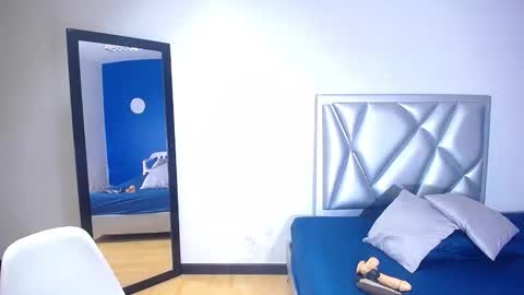 exotic_karmella online show from November 21, 9:13 pm