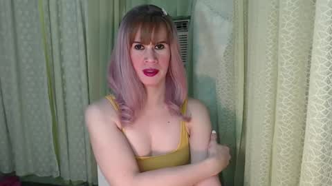 exoticbabes online show from December 17, 5:18 am