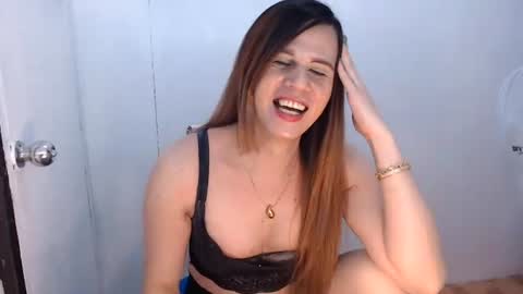 Snapshot of exoticbabes chatting on July 9, 1:26 pm exoticbabes online show from July 9, 1:26 pm