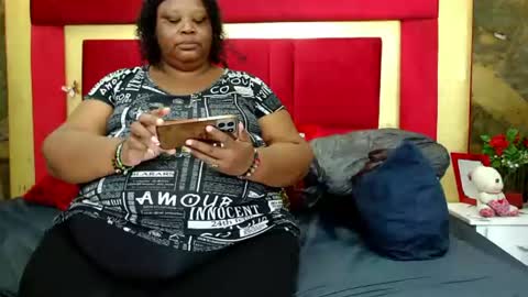 Snapshot of exoticbigmandx chatting on July 2, 2:01 pm Mandy online show from July 2, 2:01 pm