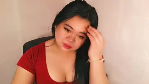 SHANTAL MARIE online show from December 5, 7:10 pm