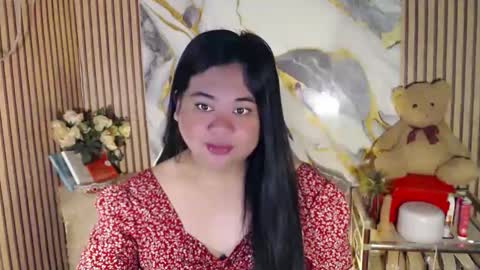 SHANTAL MARIE online show from May 2, 1:43 am