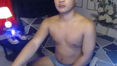 Snapshot of expensive_clark chatting on October 6, 2:47 pm expensive_clark online show from October 6, 2:47 pm