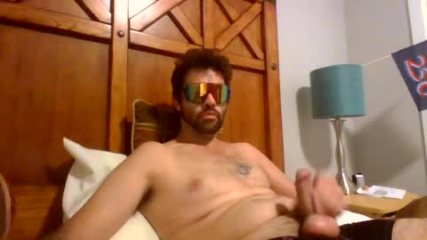 Antonio Leon Gibson-Cushing online show from July 7, 2:03 am