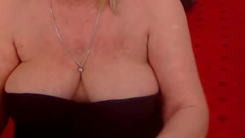 Alana online show from February 9, 11:57 pm