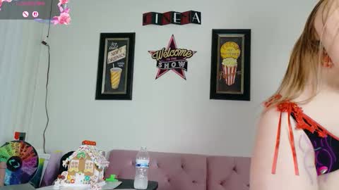 explicitshaybaby online show from December 15, 9:19 pm