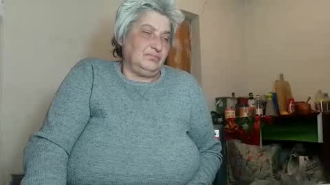 Snapshot of exquisitemature chatting on January 19, 10:17 pm ExquisiteMature online show from January 19, 10:17 pm