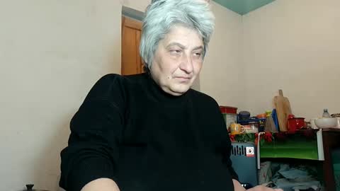 Snapshot of exquisitemature chatting on February 6, 8:23 pm ExquisiteMature online show from February 6, 8:23 pm