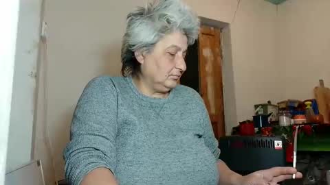 Snapshot of exquisitemature chatting on February 15, 6:44 pm ExquisiteMature online show from February 15, 6:44 pm