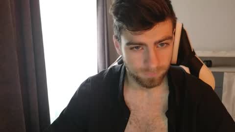 Snapshot of exstayz chatting on December 15, 7:45 am Sweetheart online show from December 15, 7:45 am