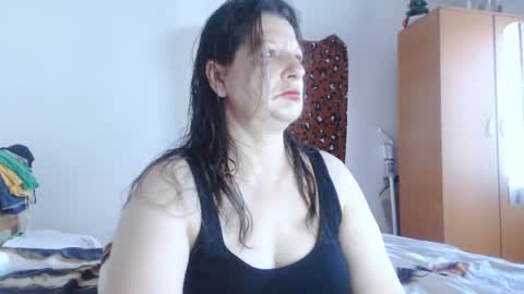 ExtasyMature online show from June 16, 5:43 am