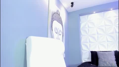 Nina online show from February 14, 2:14 pm