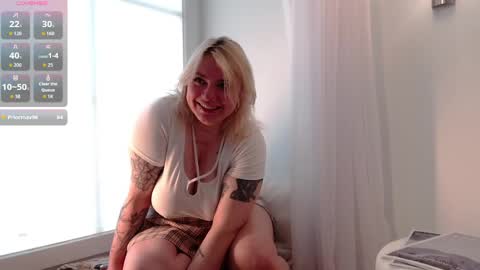eyes_are_higher16333 online show from April 30, 12:22 pm