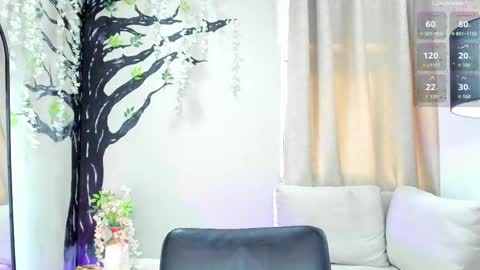      online show from November 12, 7:46 pm