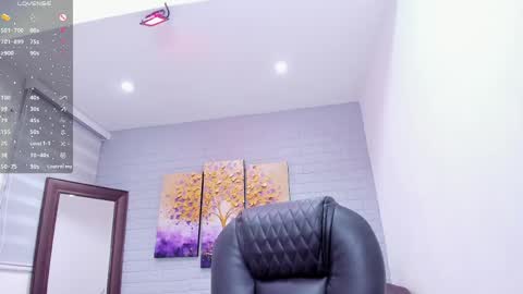      online show from May 9, 7:41 pm