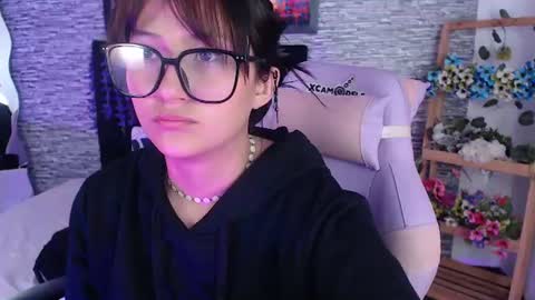 eyes moon online show from June 15, 2:19 pm