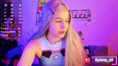 Snapshot of eymmy_24 chatting on February 1, 2:32 am eymmy_24 online show from February 1, 2:32 am