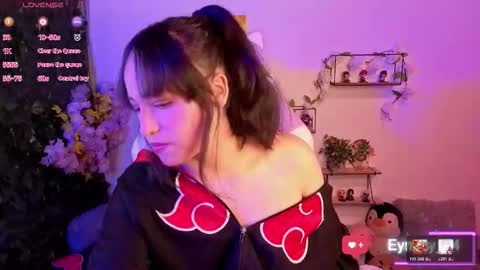 Snapshot of eymmy_24 chatting on February 13, 2:40 am eymmy_24 online show from February 13, 2:40 am