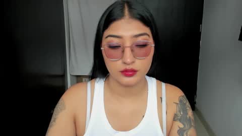 Emily online show from December 17, 6:31 pm