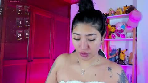 Emily online show from September 26, 2:54 pm