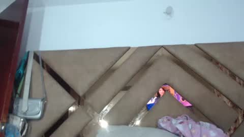 Snapshot of eyshaexotii chatting on May 8, 1:22 am eyshaexotii online show from May 8, 1:22 am