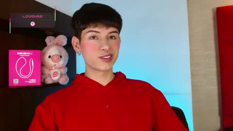 Snapshot of ezra_storm chatting on November 18, 5:12 am Juan online show from November 18, 5:12 am