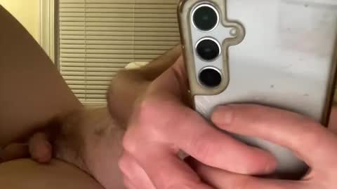 ezrandomguy online show from February 26, 12:31 am