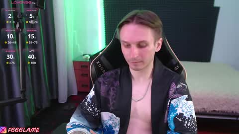 F666LAME online show from April 28, 11:21 pm