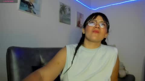 Snapshot of faberdubois1 chatting on May 25, 8:37 pm camila online show from May 25, 8:37 pm