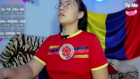 Snapshot of faberdubois1 chatting on June 17, 9:27 pm camila online show from June 17, 9:27 pm