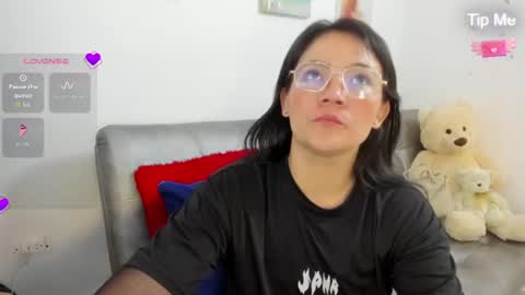 Snapshot of faberdubois1 chatting on June 21, 3:14 pm camila online show from June 21, 3:14 pm
