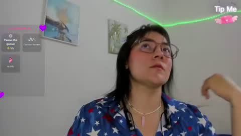 Snapshot of faberdubois1 chatting on June 30, 3:40 am camila online show from June 30, 3:40 am