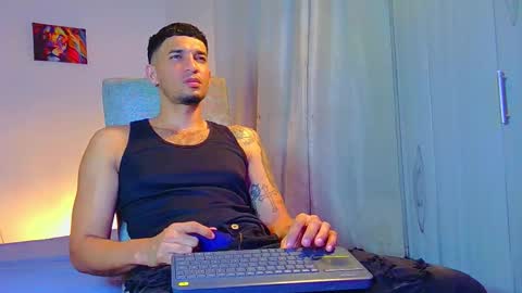 fabi online show from December 19, 2:40 am