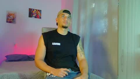 Snapshot of fabi_calde chatting on May 11, 2:12 pm fabi online show from May 11, 2:12 pm