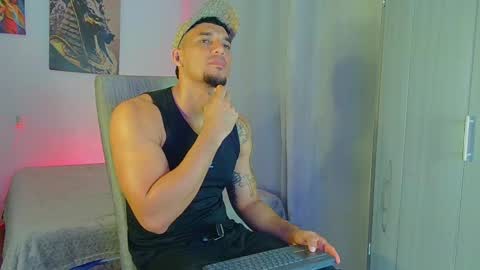 Snapshot of fabi_calde chatting on June 6, 1:32 am fabi online show from June 6, 1:32 am