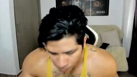 Snapshot of fabian_arango chatting on July 4, 1:17 pm Fabian arango online show from July 4, 1:17 pm