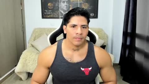 Snapshot of fabian_arango chatting on July 28, 4:30 am Fabian arango online show from July 28, 4:30 am