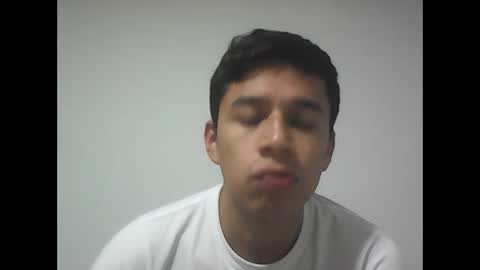 Snapshot of fabiar11 chatting on September 25, 3:43 am R online show from September 25, 3:43 am