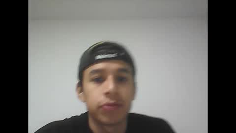 Snapshot of fabiar11 chatting on October 28, 6:32 pm R online show from October 28, 6:32 pm